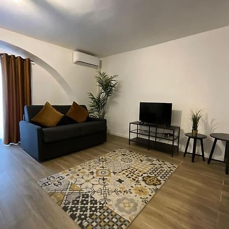 Ks Paris Studio Appart Near Station Gare Du Nord And Gare De L Est المظهر الخارجي الصورة