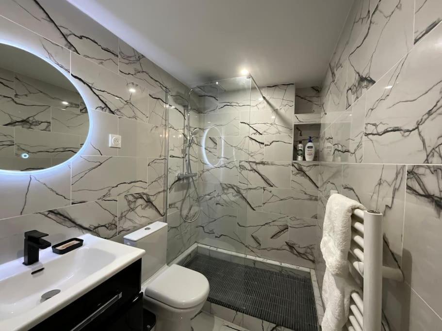 Ks Paris Studio Appart Near Station Gare Du Nord And Gare De L Est المظهر الخارجي الصورة